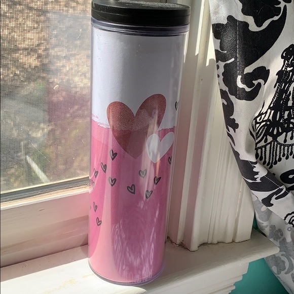 2 gently used water bottles, 1 never used! - Picture 4 of 4